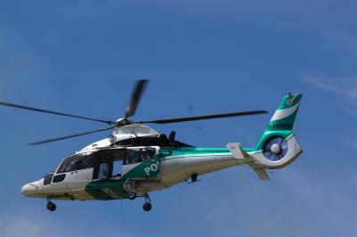 Featurebilder - Polizeihubschrauber und SEK im Einsatz